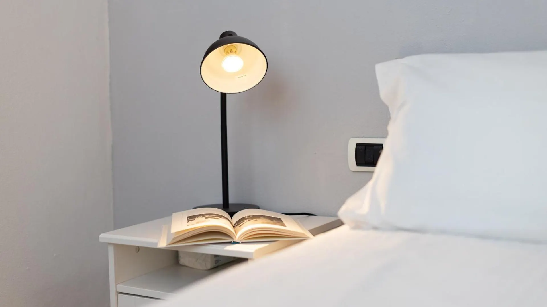 Casa Cosy Suite Duomo Milan 0*,  Italy